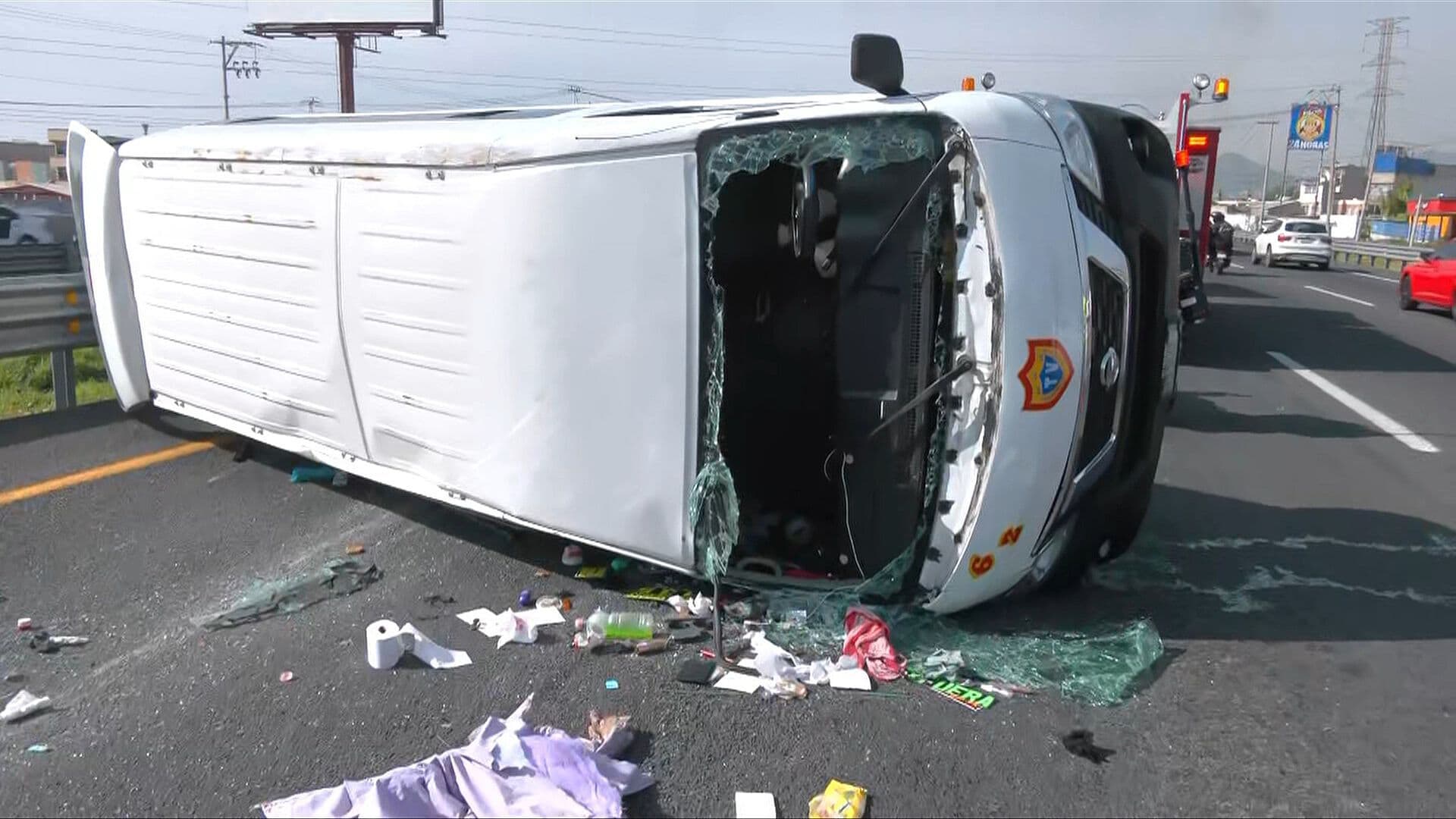 Vuelca Transporte Público en la México-Pachuca en el Edomex Hoy 31 de Agosto