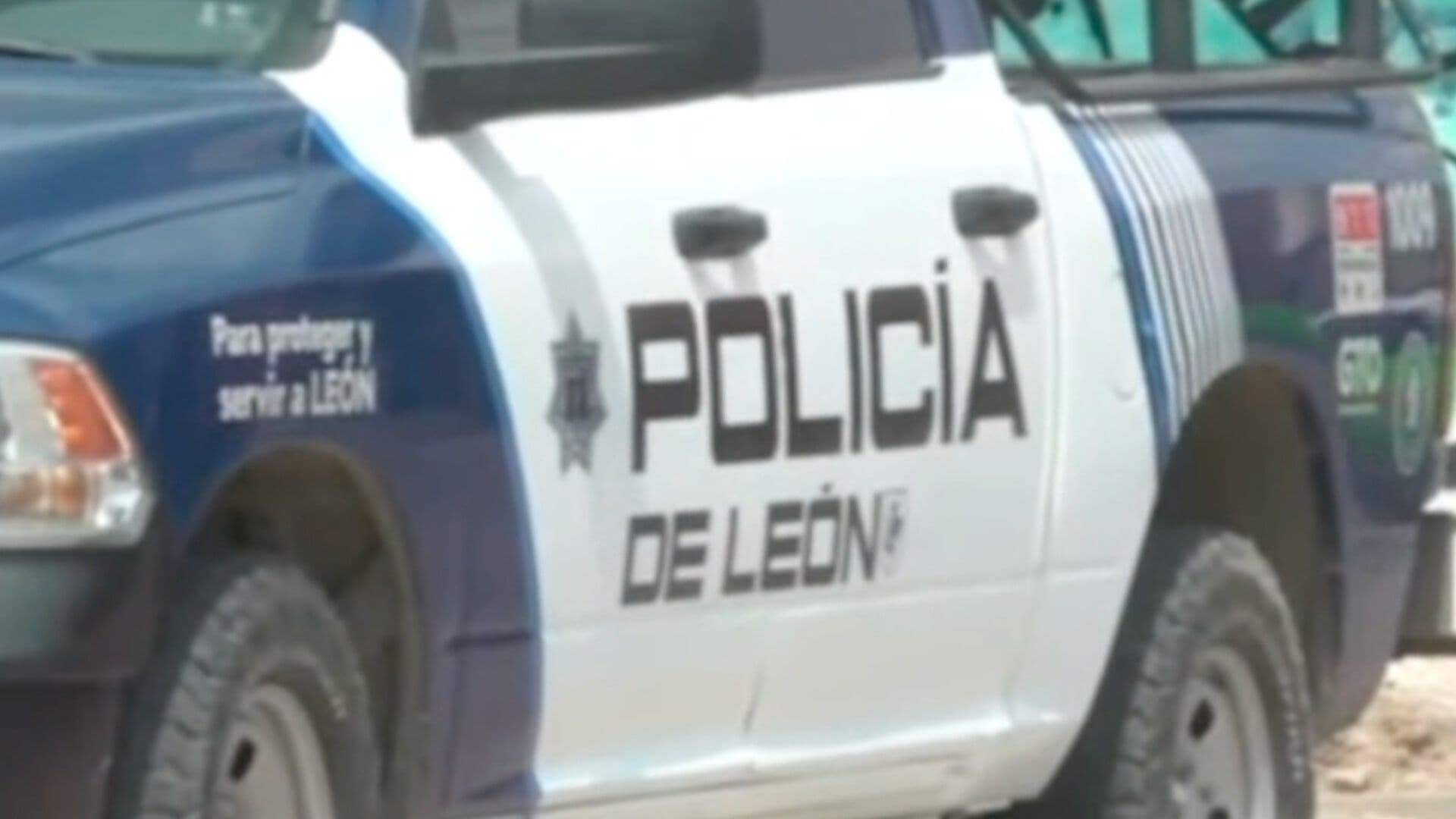 Agreden a Balazos a Una Pareja Resultando con Heridas de Gravedad en Calles de León