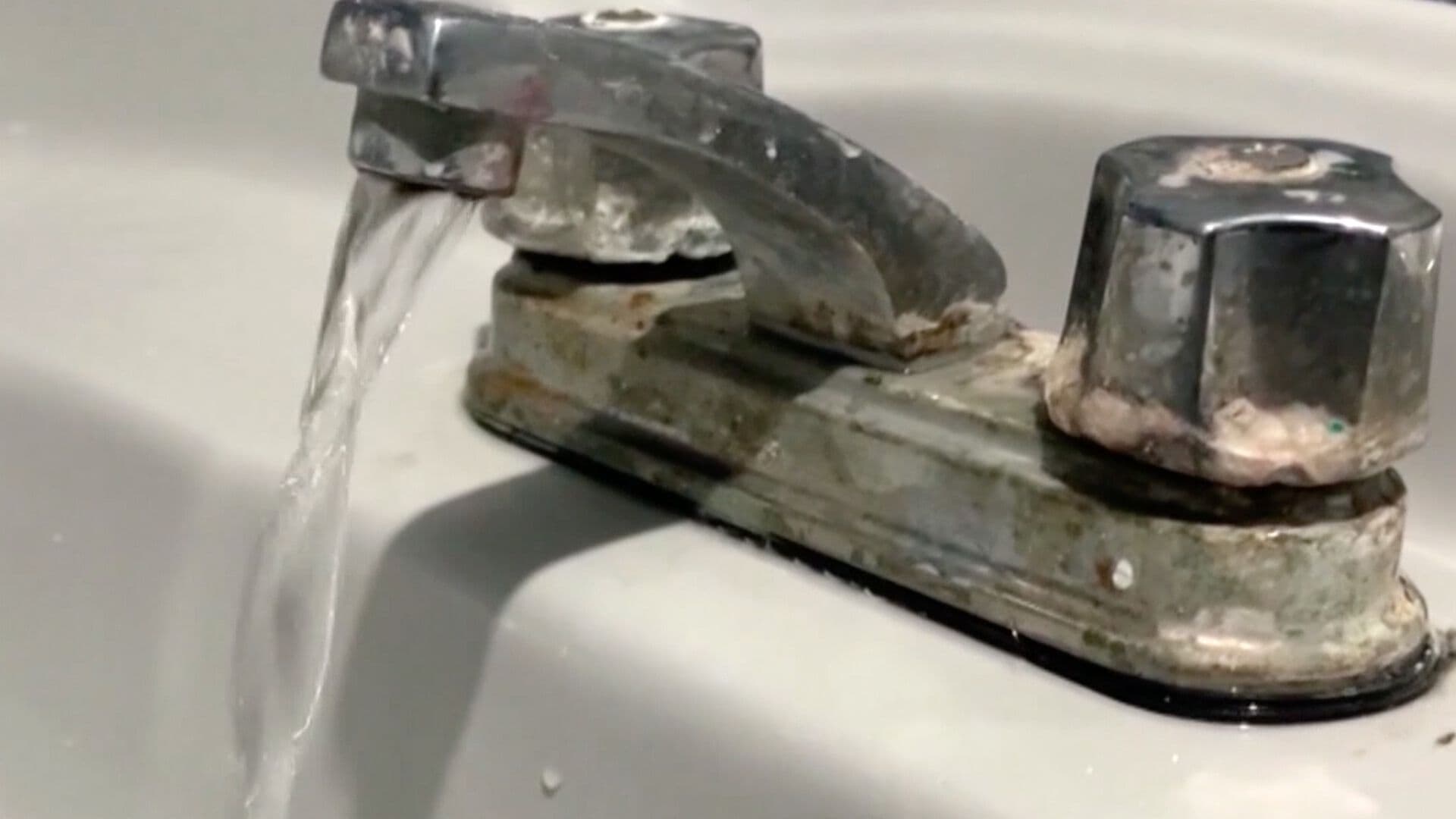 En Tamaulipas, Autoridades Aplican Sanciones a Ciudadanos que Desperdician el Agua