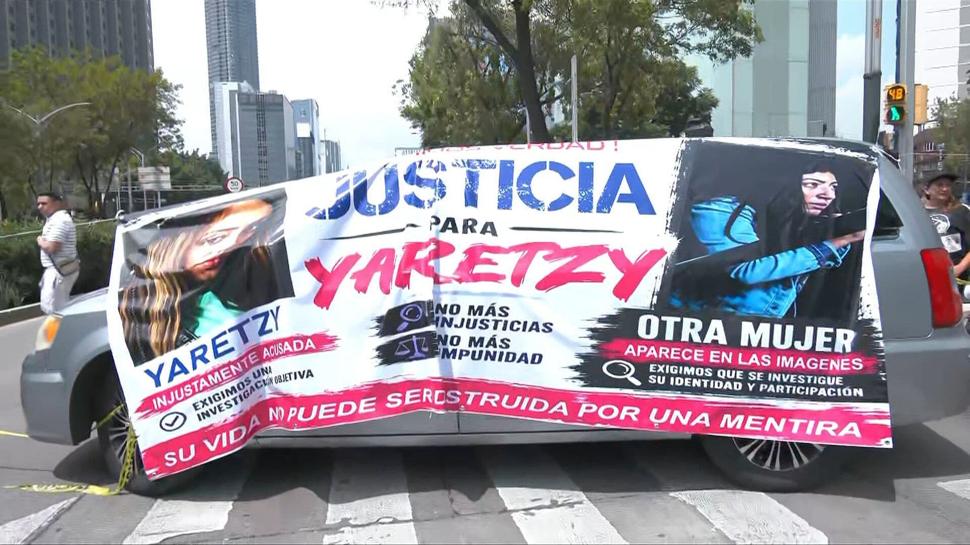 Familiares de Yaretzy ‘N’ Bloquean Reforma; Exigen su Liberación