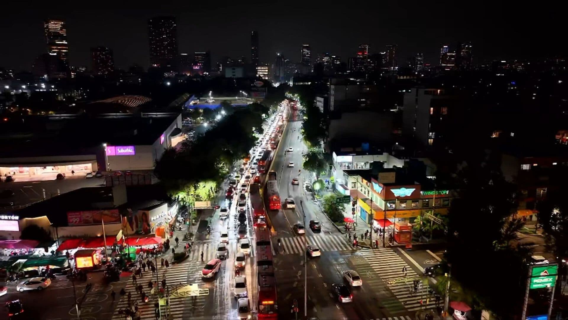 Retiran Bloqueo de 3 Horas sobre Insurgentes Norte; Restablecen Servicio de Metrobús