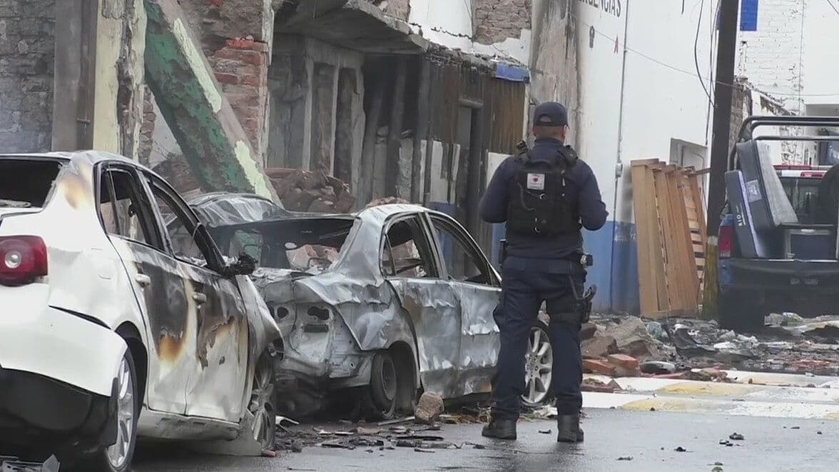 Resumen de Noticias Matutino de N+: Detienen a Hombre por Explosión de Vehículo en Zacatecas