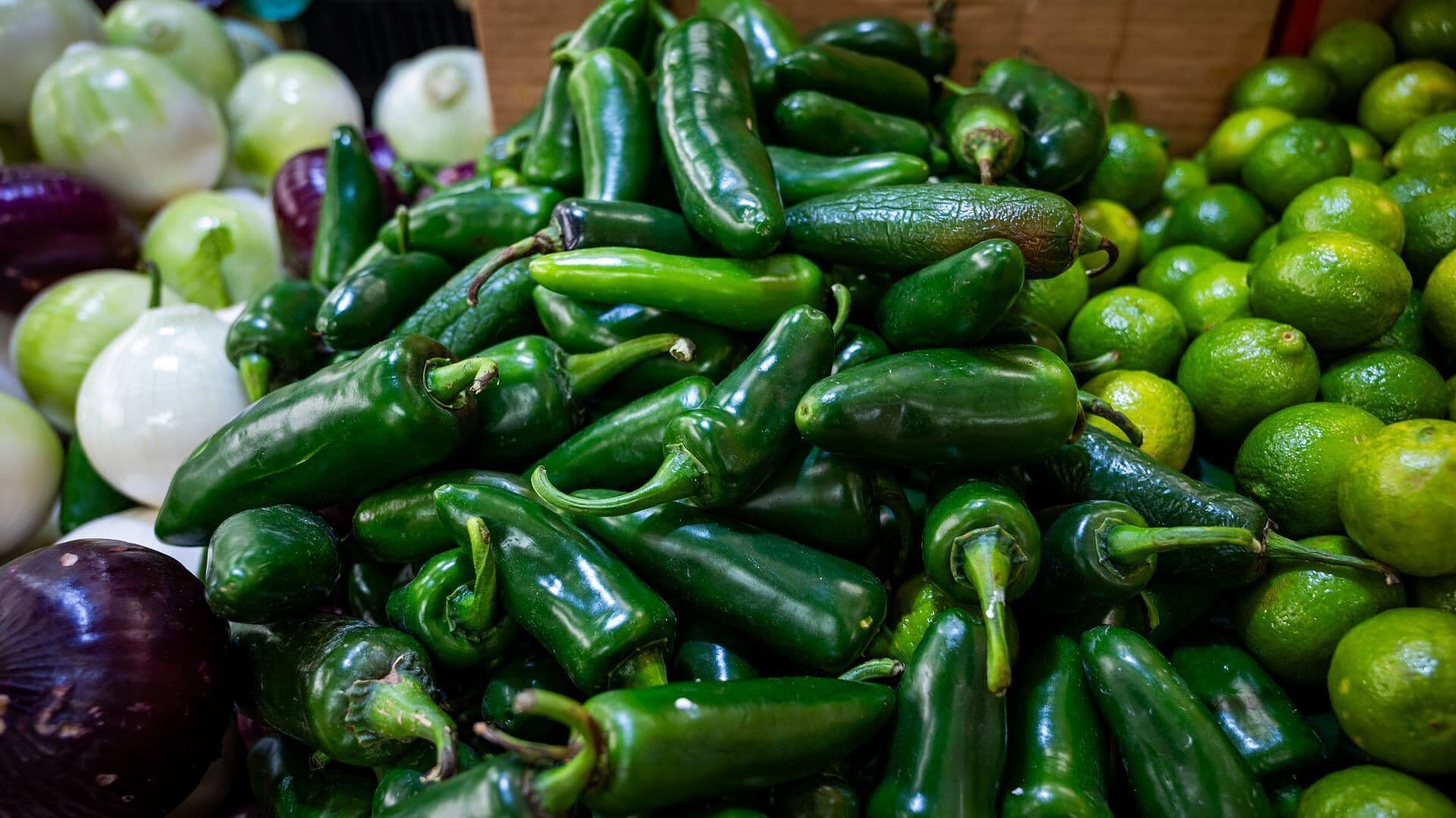 Sube el Precio en Alimentos de la Canasta Básica Previo a las Fiestas Patrias