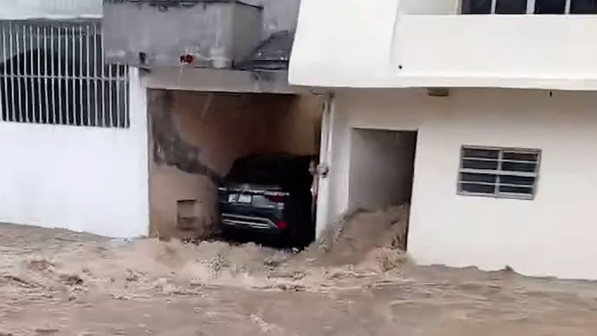 Lluvias Dejan un Muerto
