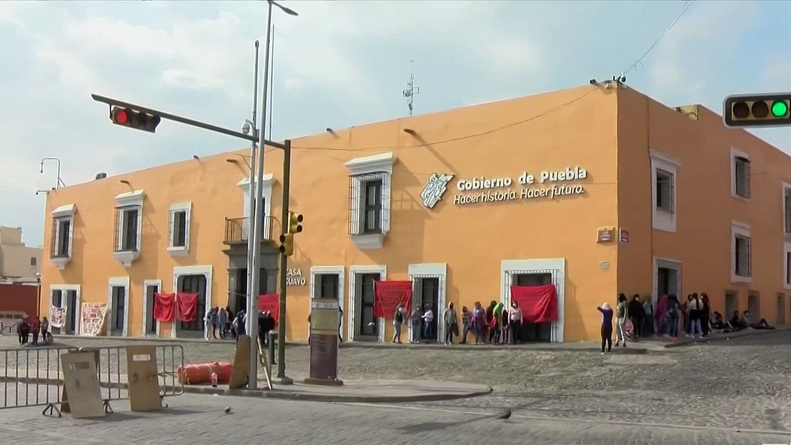 Alumnas Denuncian Abusos Físicos y Psicológicos en Normal Rural de Puebla