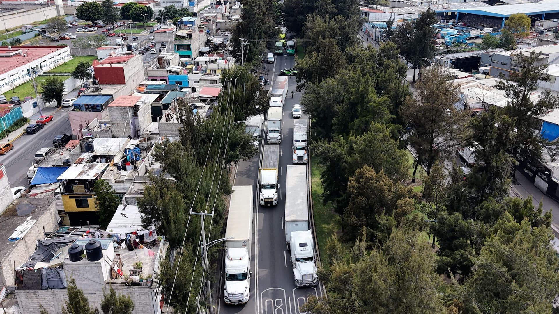 Bloqueo en Anillo Periférico Canal de Garay