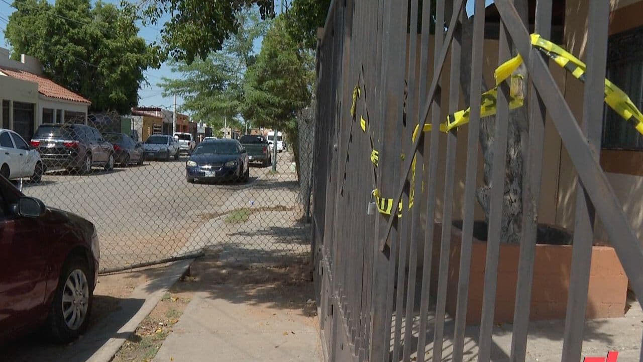 Detienen a Dos Personas Tras Cateo en Colonia Floresta en Hermosillo