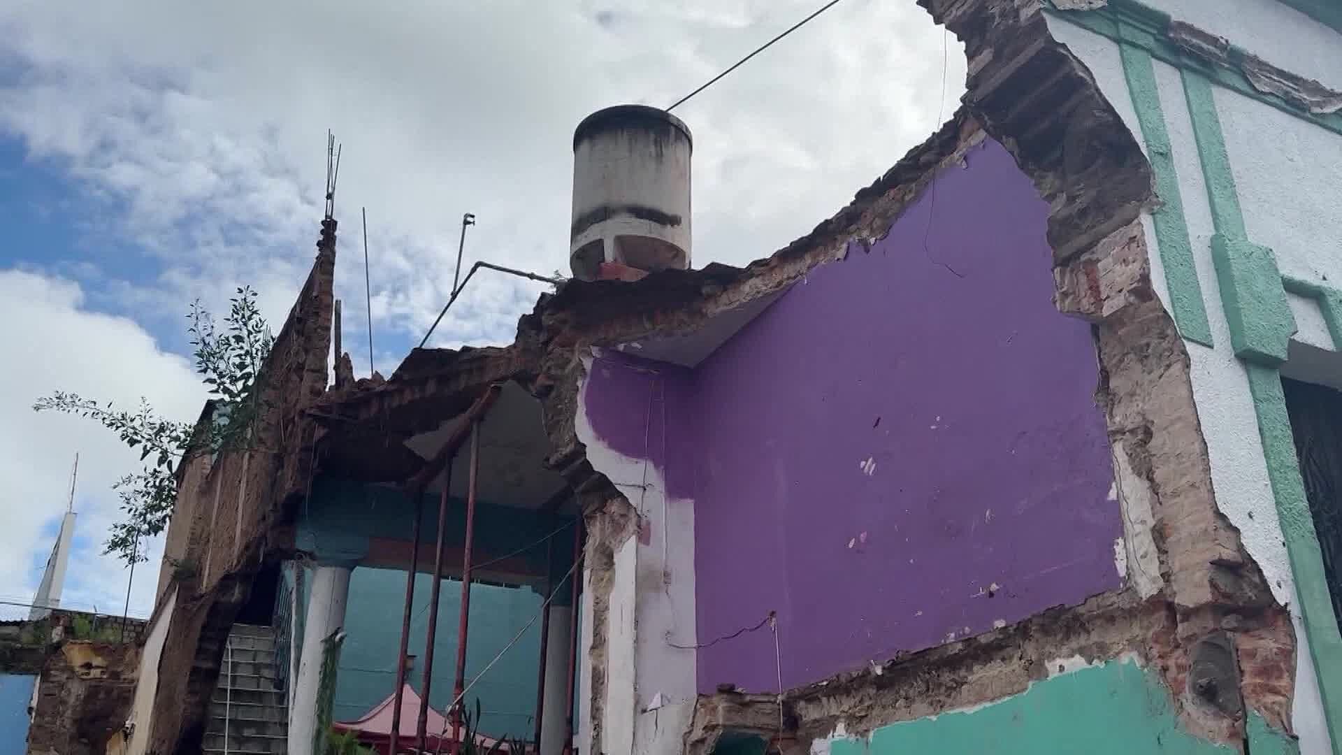 3 Familias fueron Desalojadas Tras el Derrumbe de una Obra en Construcción de Guadalajara