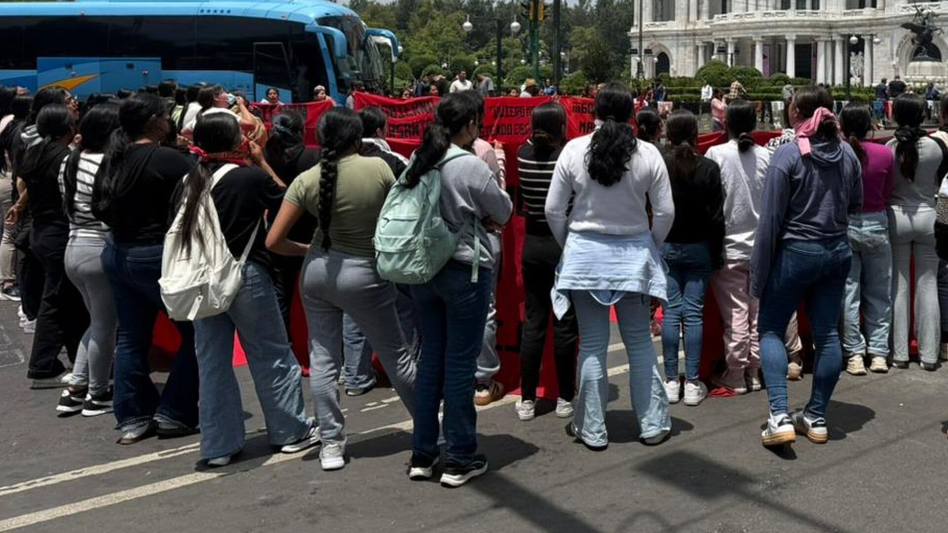 Alternativas Viales por el Bloqueo de Normalistas en Eje Central