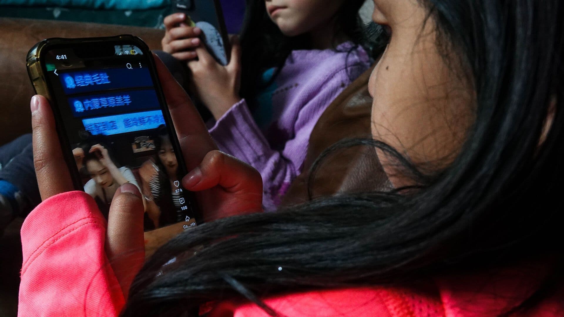 Revelan Resultados de Consulta sobre el Uso de Dispositivos Móviles en Escuelas