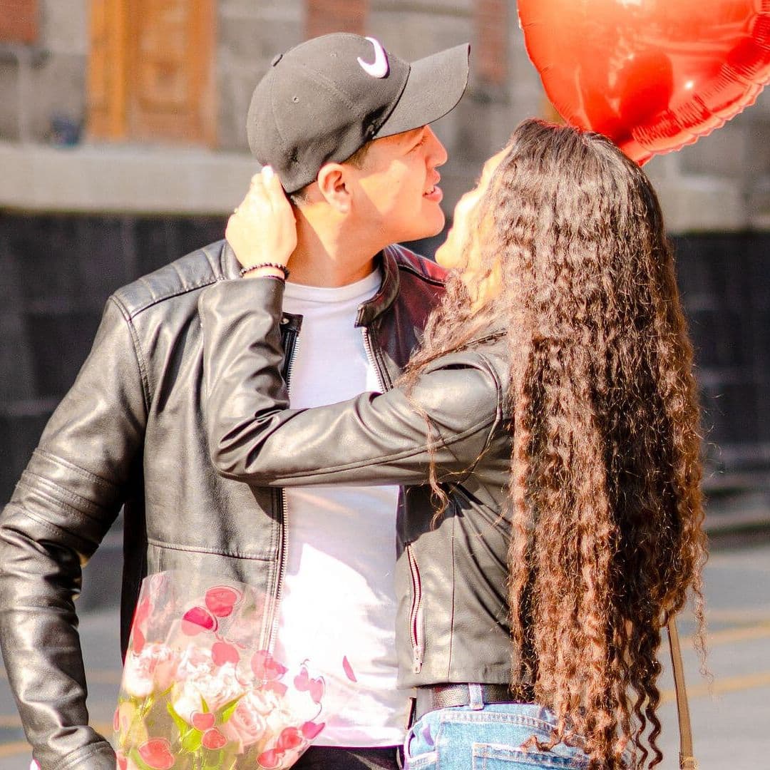 Love Bombing: Cómo Identificar la Manipulación Emocional Detrás del Exceso de Afecto