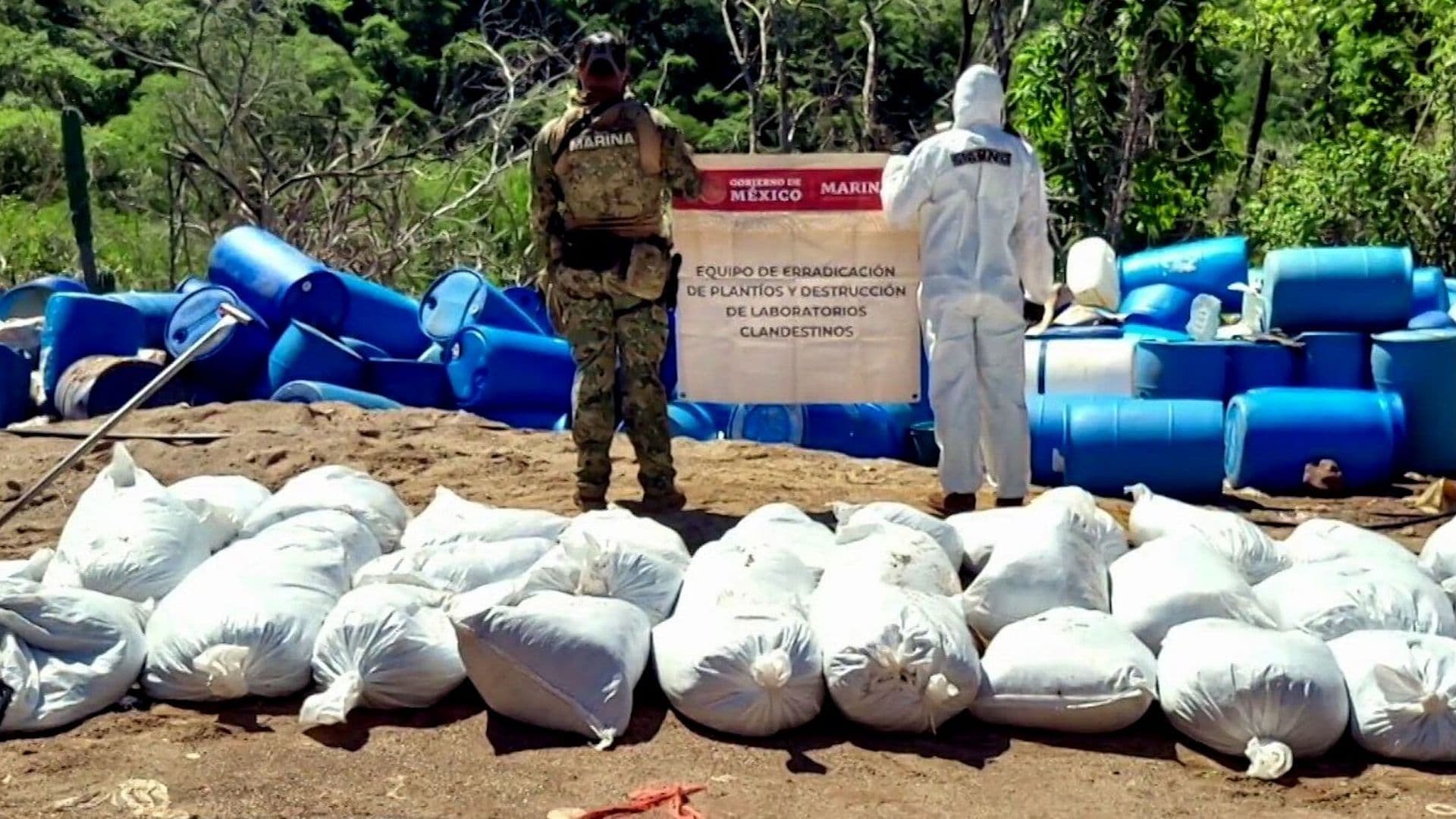 Marina Inhabilita Tres Laboratorios y Asegura 16.8 Toneladas de Metanfetamina en Sinaloa