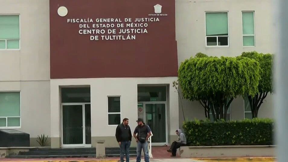 Realizan Autopsias de Personas que Murieron en Unidad de Transporte Publico en Tultitlán