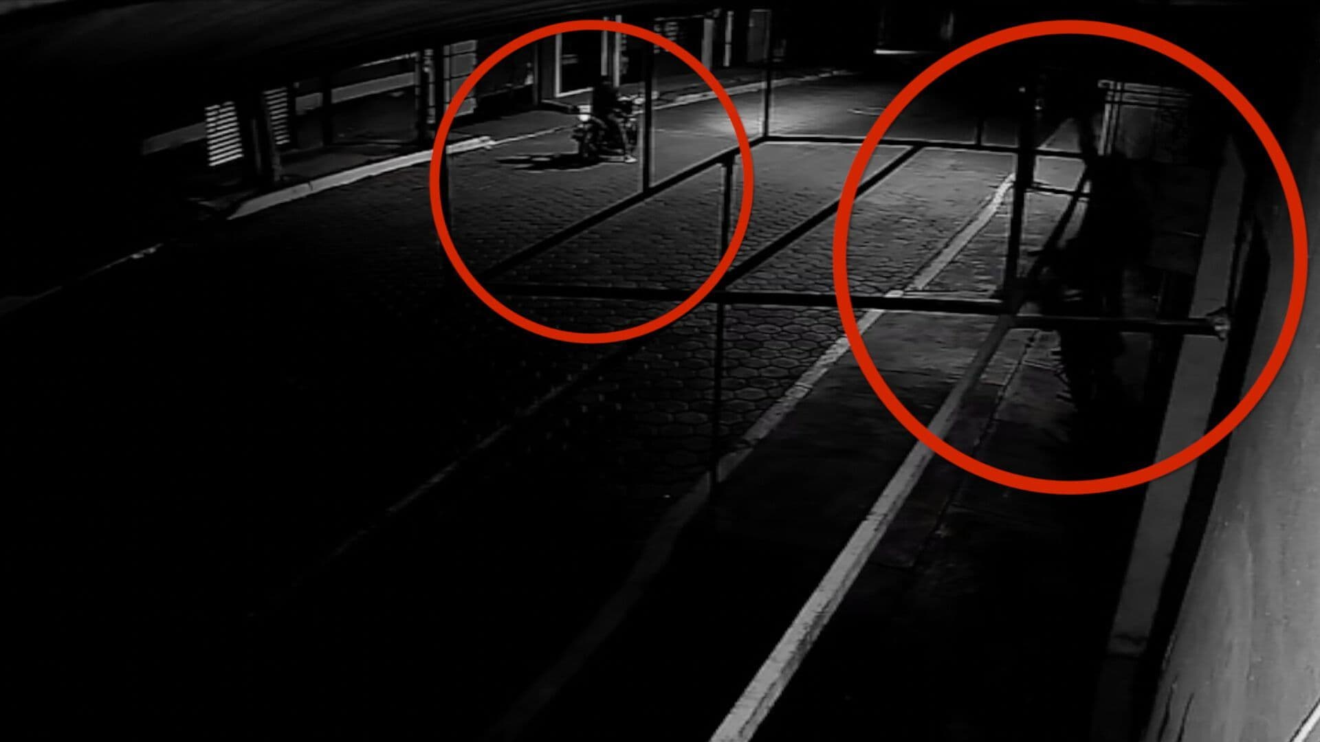 Video Dos Ladrones Robo Foco Negocio San Lorenzo Almecatla Cuautlancingo Puebla