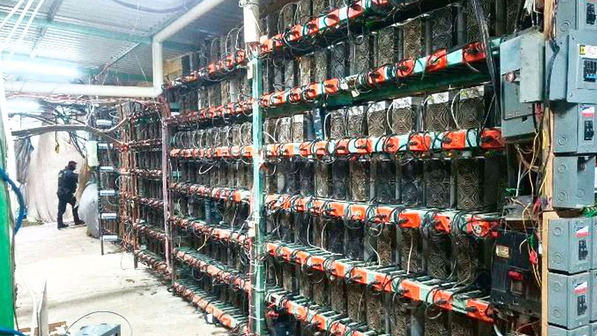 Inmueble Centro Robo Energía Eléctrica Minado Criptomonedas Tlaola Sierra Norte Puebla