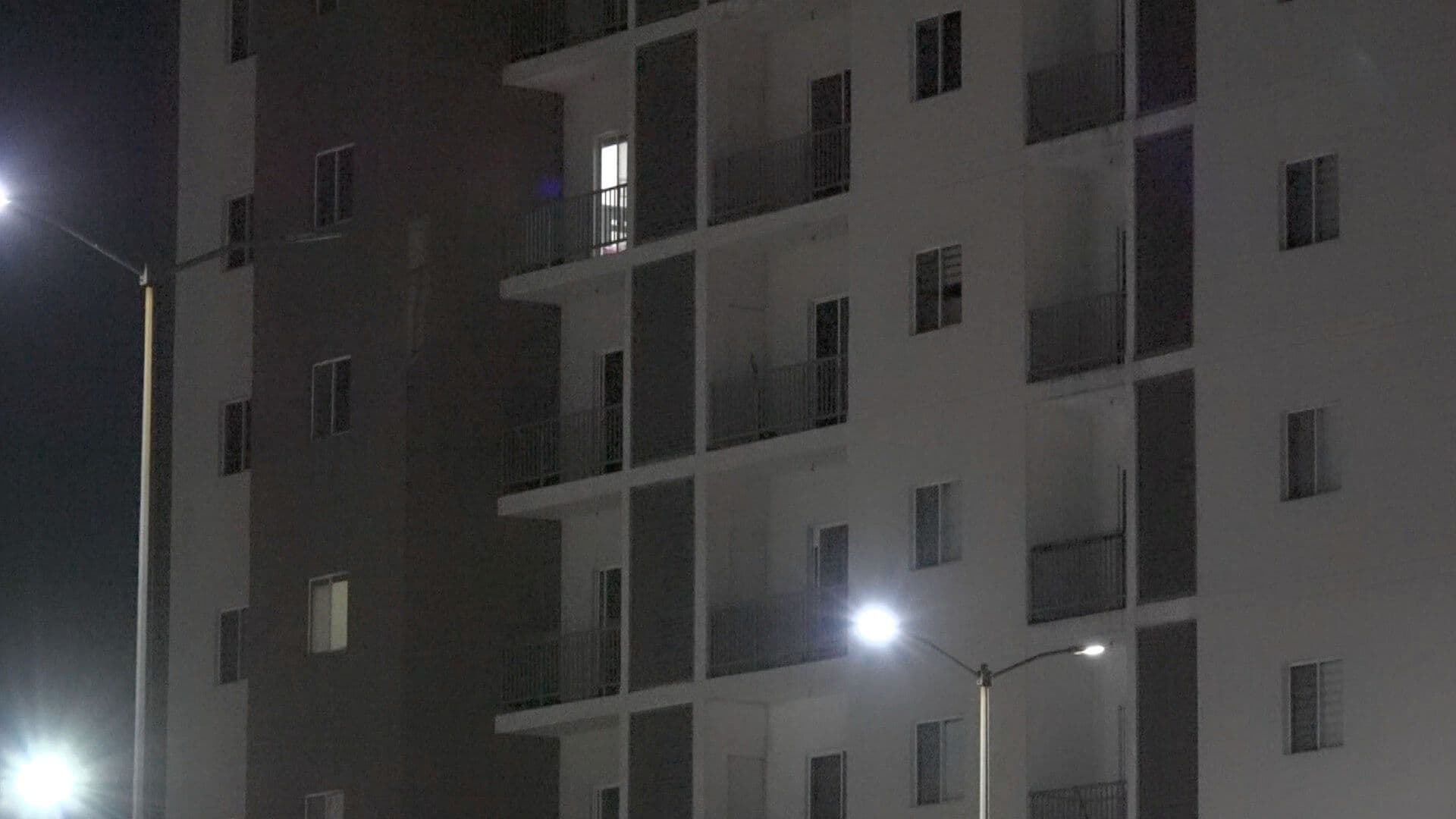 Matan a Hombre en su Departamento en Col. Centrika del Lago en Monterrey