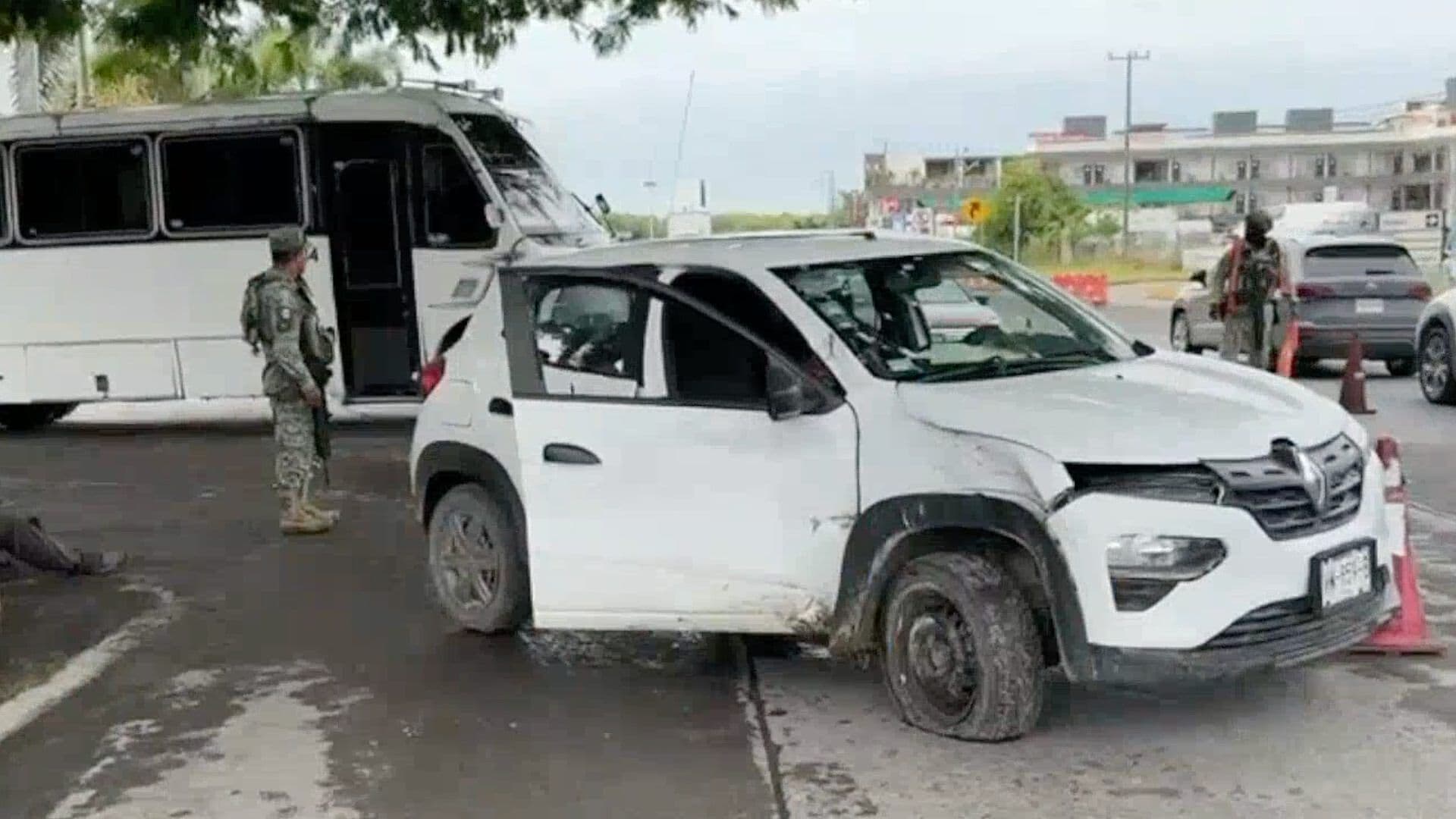 Motociclista Resulta Herido en Choque y Complica el Tráfico en Puente de Tuxpan