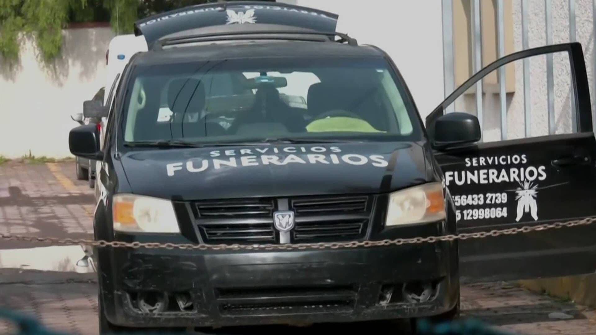 Familiares Velan a las Seis Víctimas de la Combi en Tultitlán