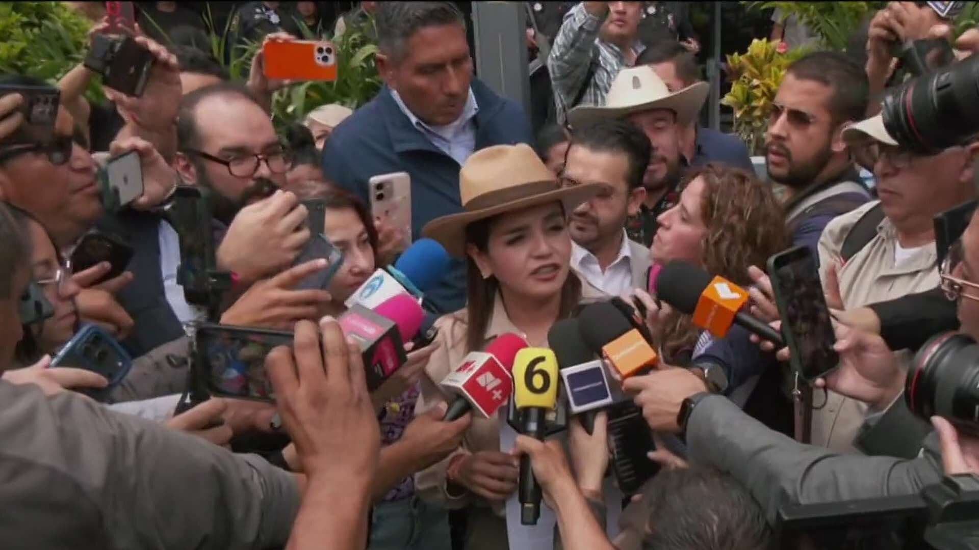Grecia Quiroz Acude a FGR para Pedir que Atraiga Caso del Asesinato de Manzo