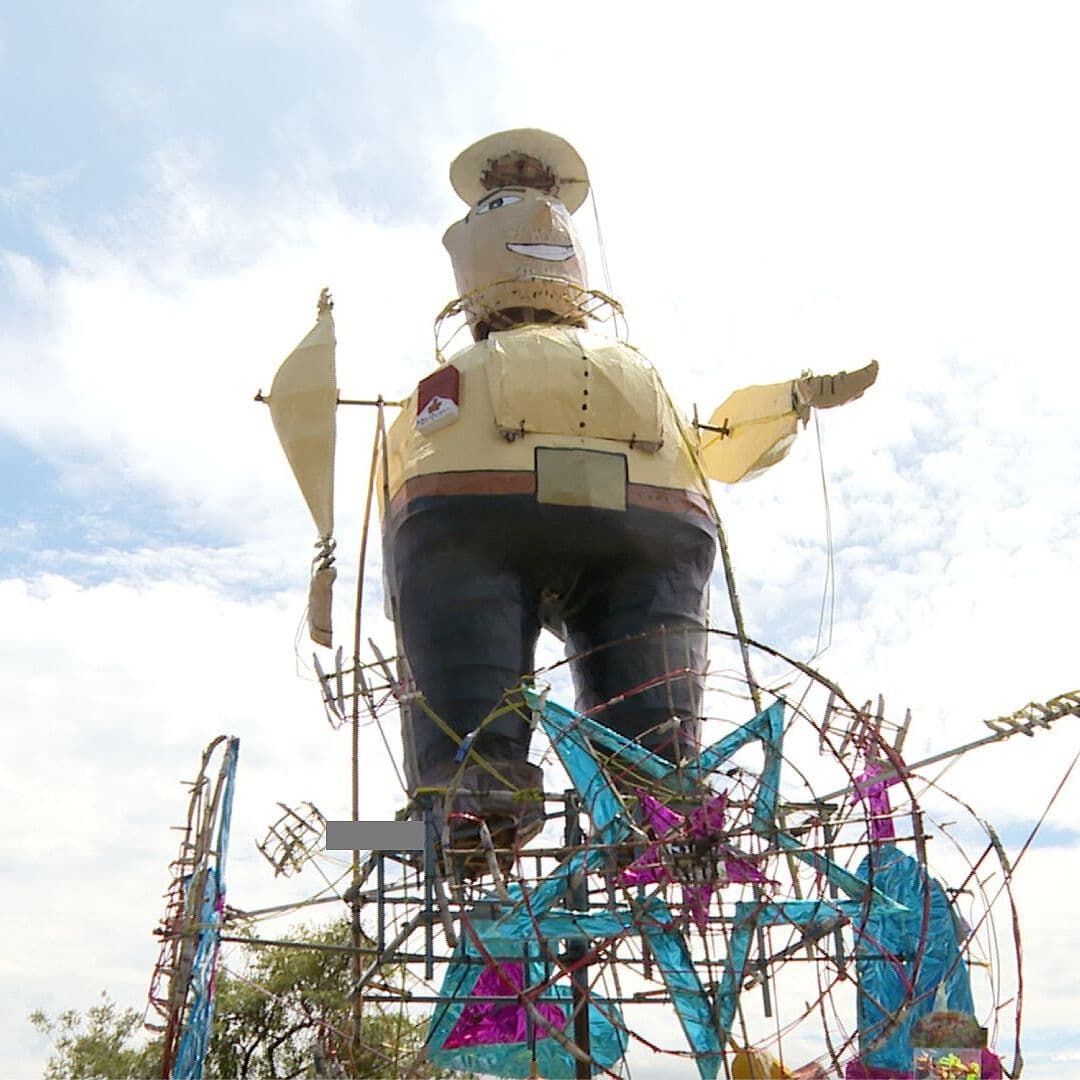 Realizan la Tradicional Quema de Panzones en San Pedro Cholula, Puebla