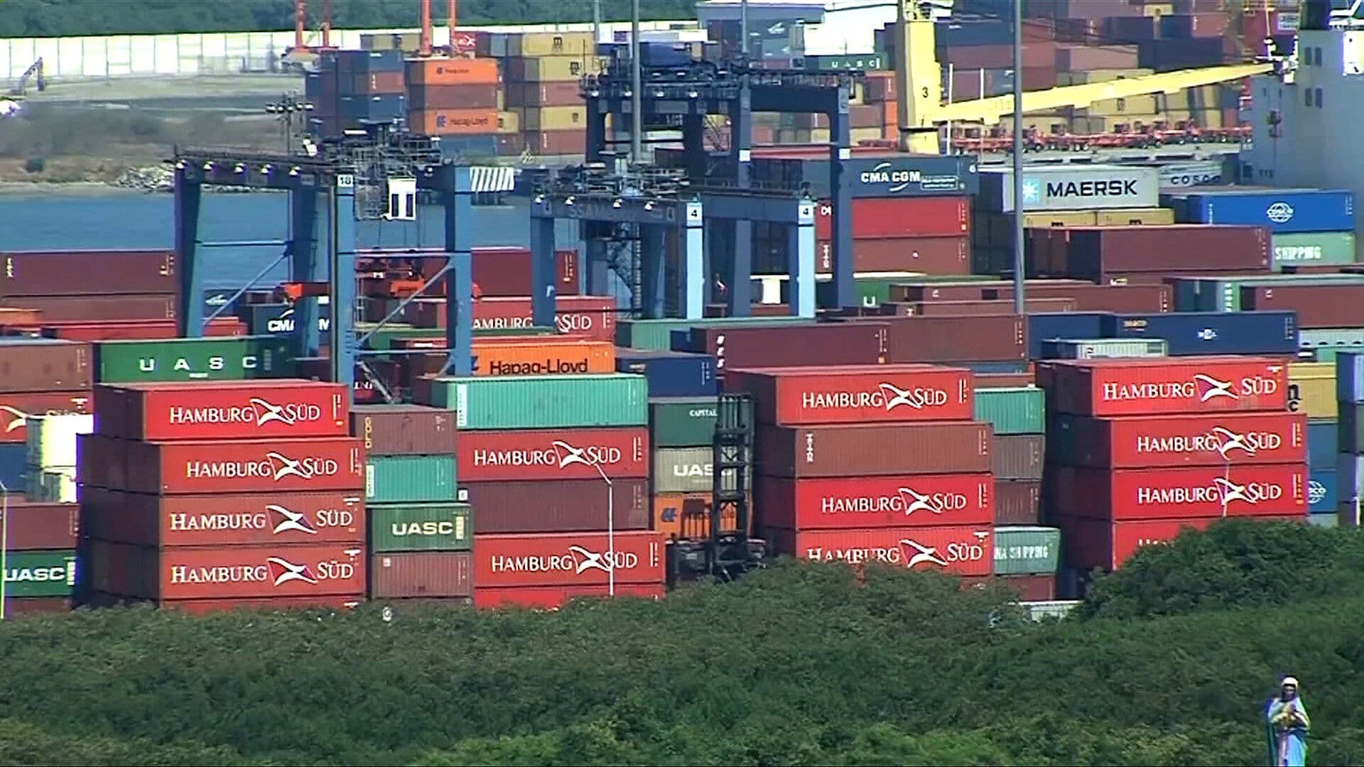 Inicia Guerra Arancelaria entre Estados Unidos y Canadá