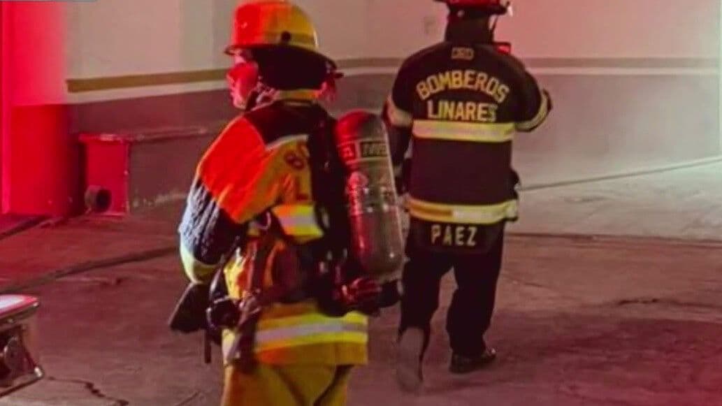 Desalojan a Empleados de Hospital ISSSTE por Incendio en Linares