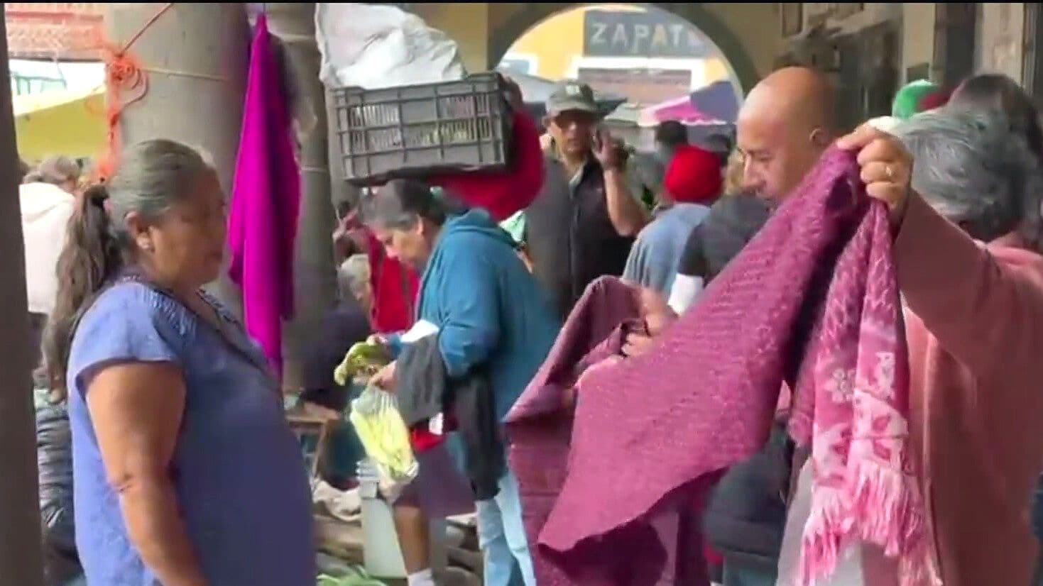 Miles Llegan a Cholula para Comprar sin Dinero: Así Funciona su Tradición de Más de 500 Años