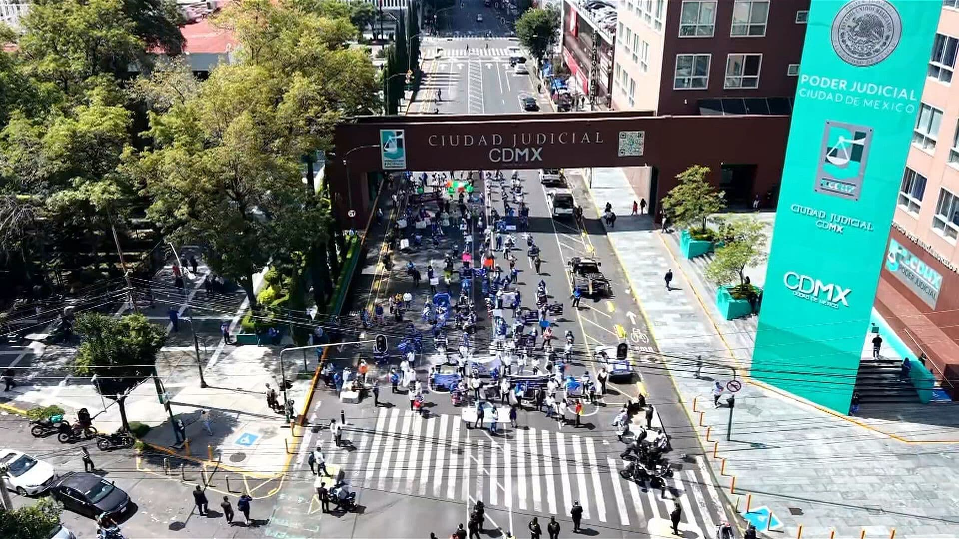 Así se Ve Desde el Aire el Bloqueo en Avenida Niños Héroes
