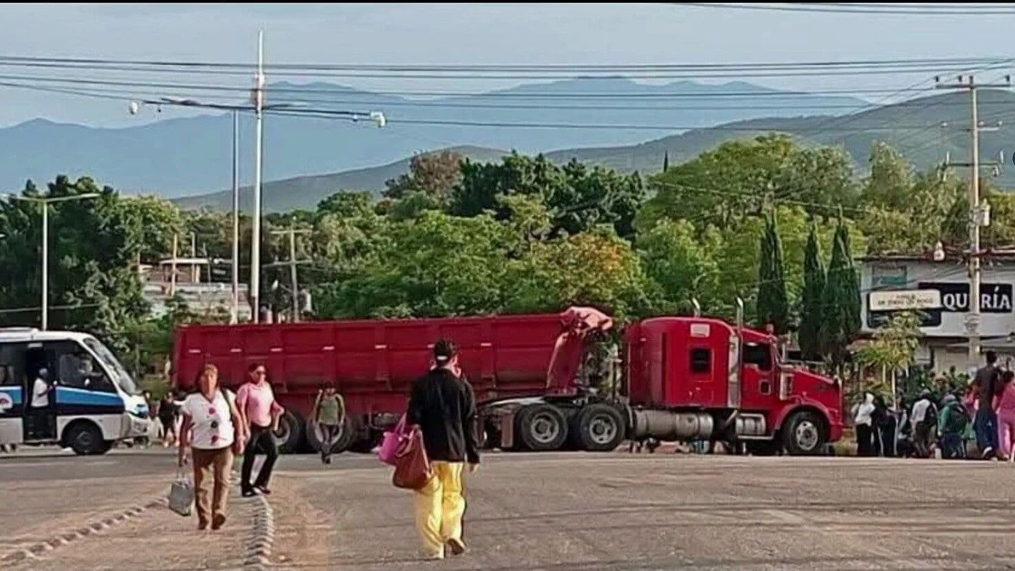 Agricultores Realizan Bloqueos en Varios Estados; Estas Son las Carreteras Afectadas