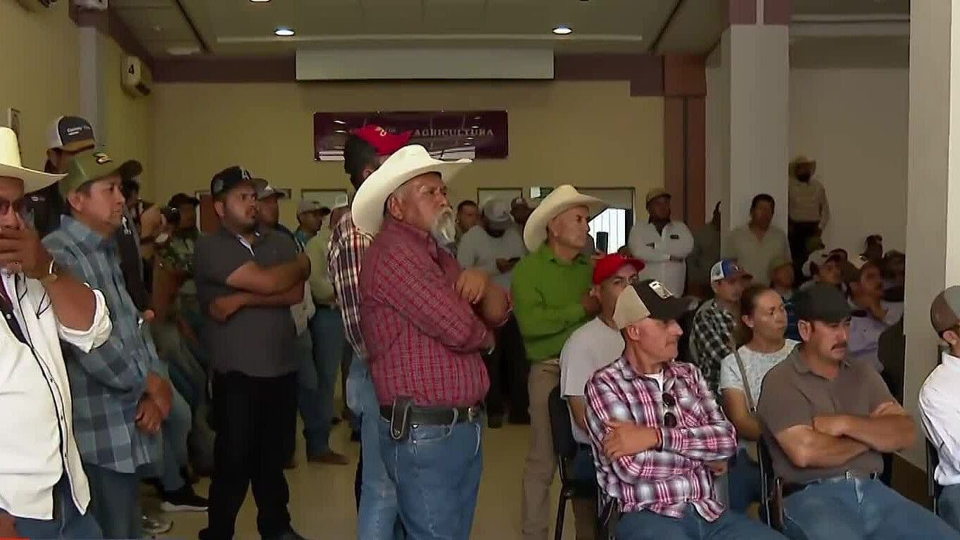 Agricultores de Jalisco se Reúnen en Instalaciones de la SADER en Tlaquepaque