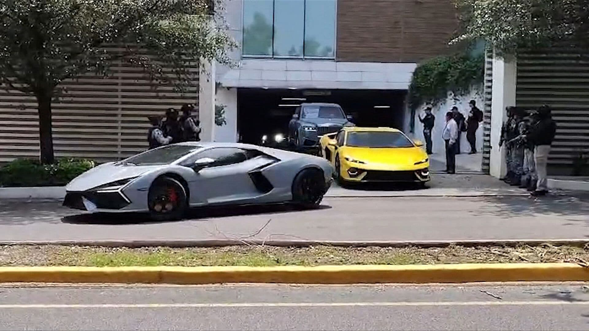 Autoridades de NL Estiman en al Menos 90 MDP Valor de Autos de Lujo Asegurados
