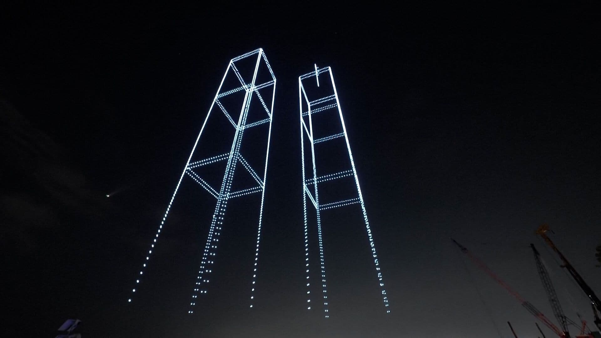 Más de 2 Mil Drones “Reviven” las Torres Gemelas en NY