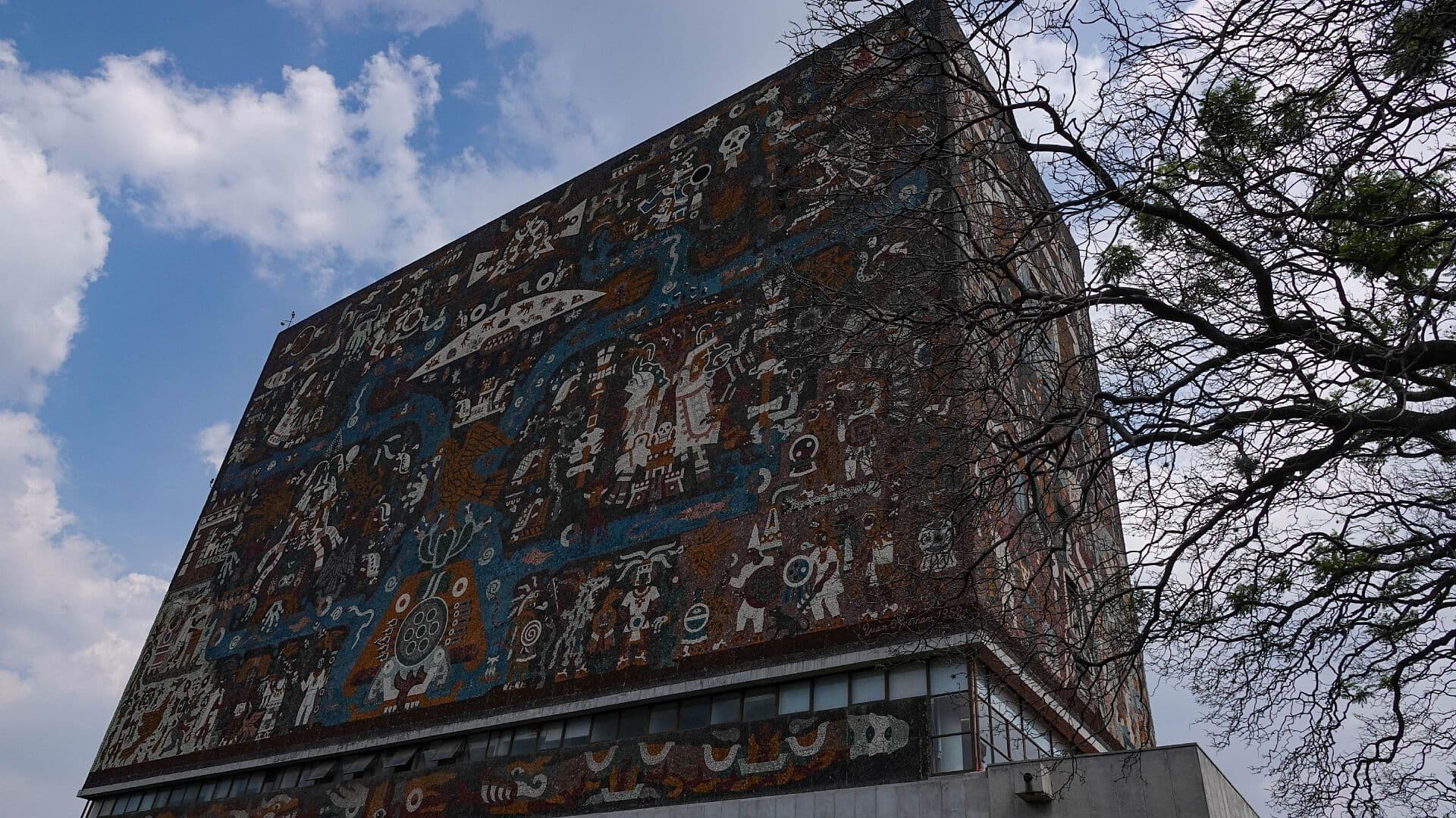UNAM da Inicio al Ciclo Escolar 2026-2027; Así Dieron la Bienvenida a Alumnos