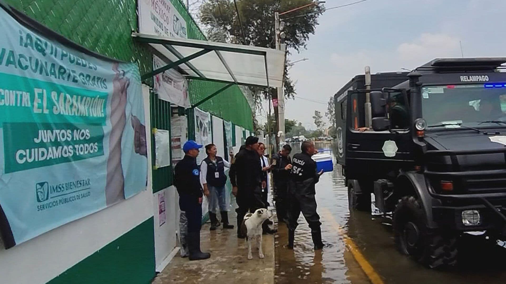 SSC CDMX Ayuda al Traslado de Biológicos tras Inundaciones en Tláhuac