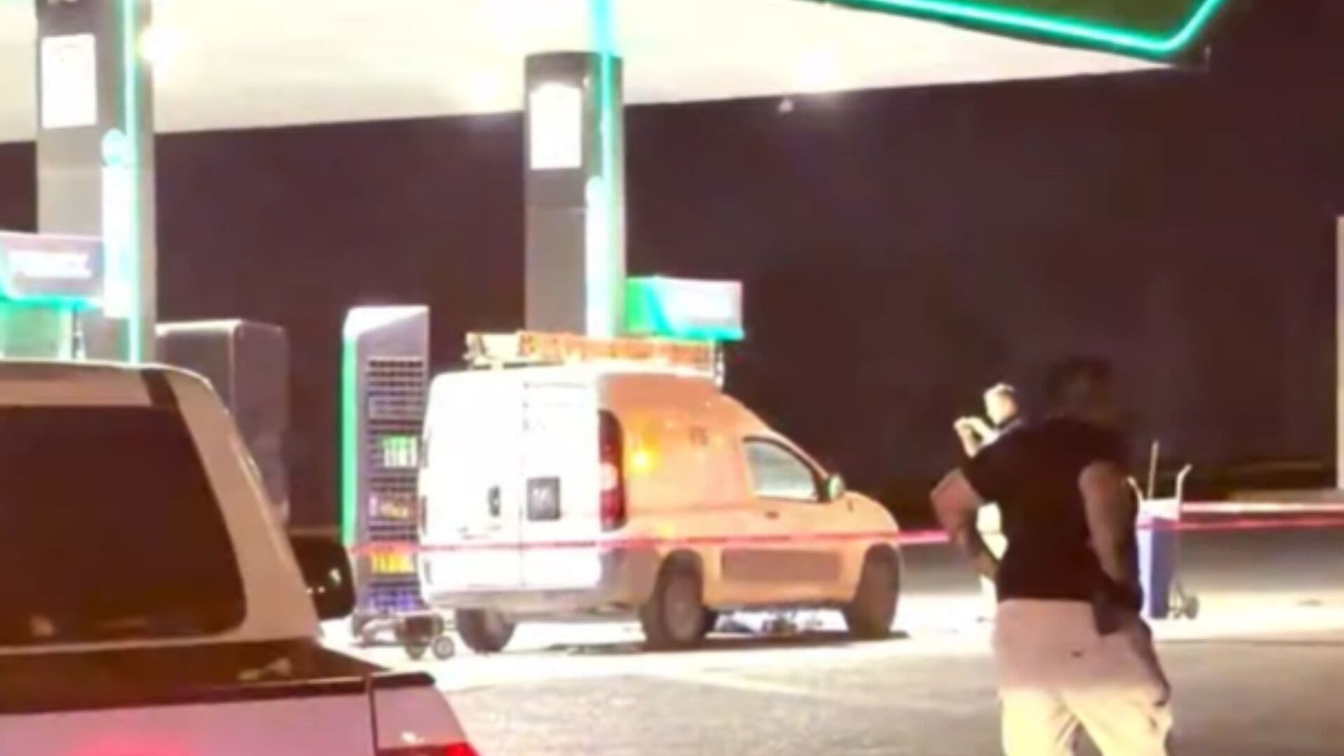 Investigan Muerte de Trabajador de Gasolinera en Santa Catarina, NL