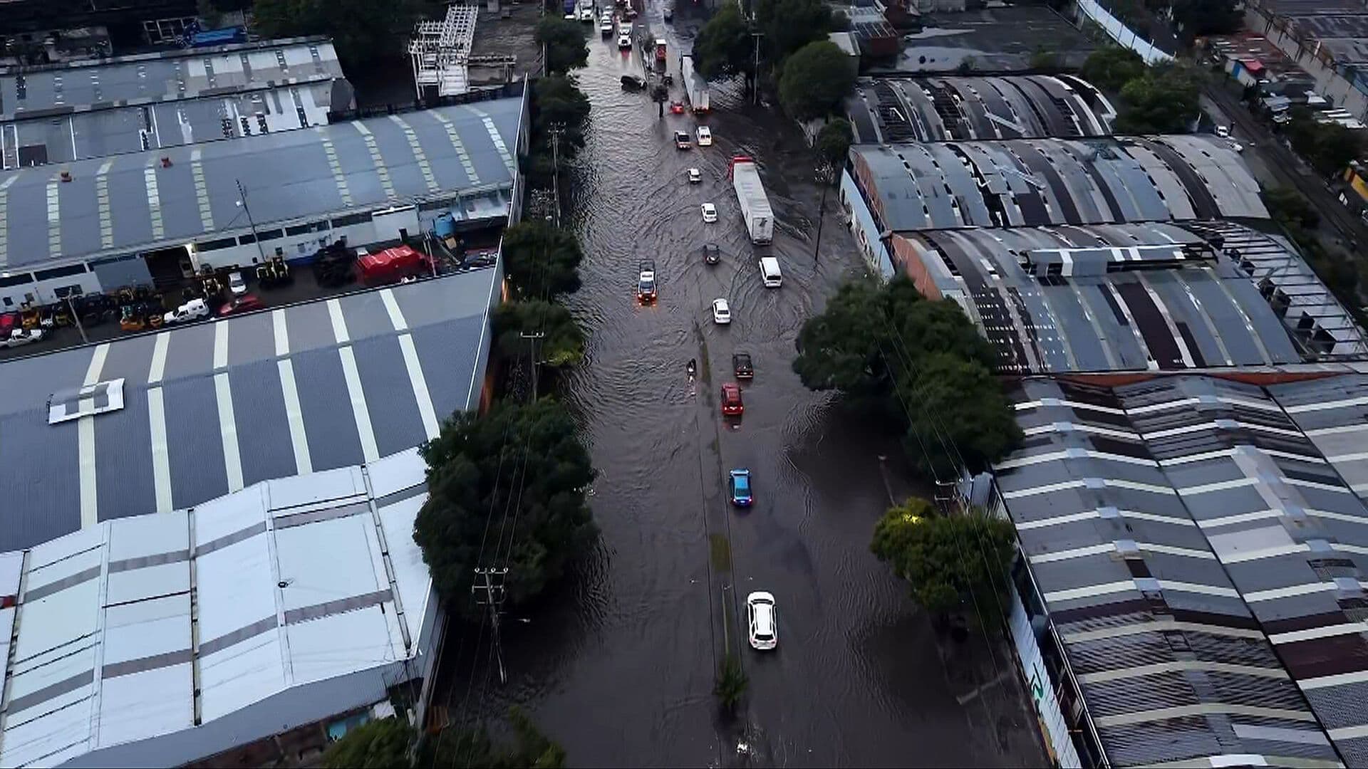 Así se Ve Desde el Aire el Descenso de Agua en San Pedro Xalostoc, Edomex