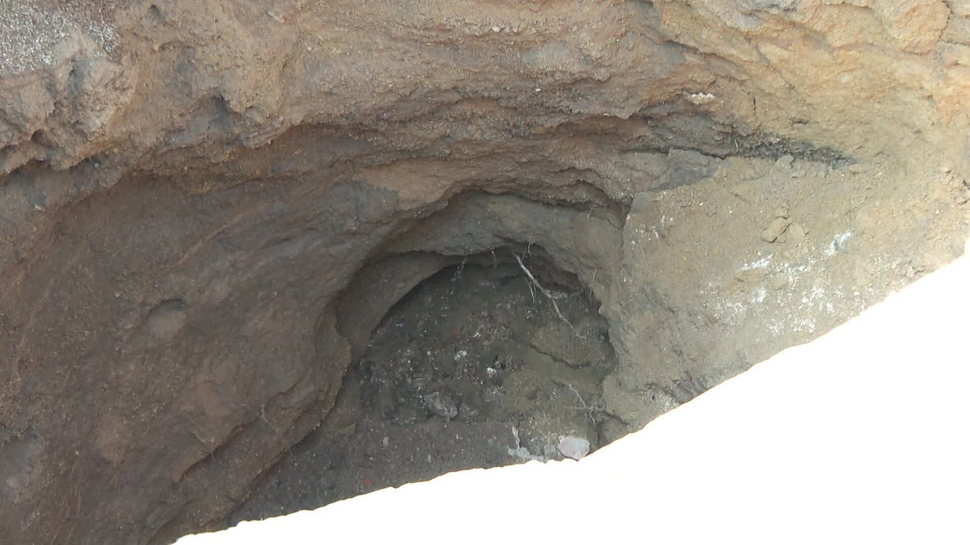 Se Forma Socavón en la Colonia Sutaj de Guadalajara