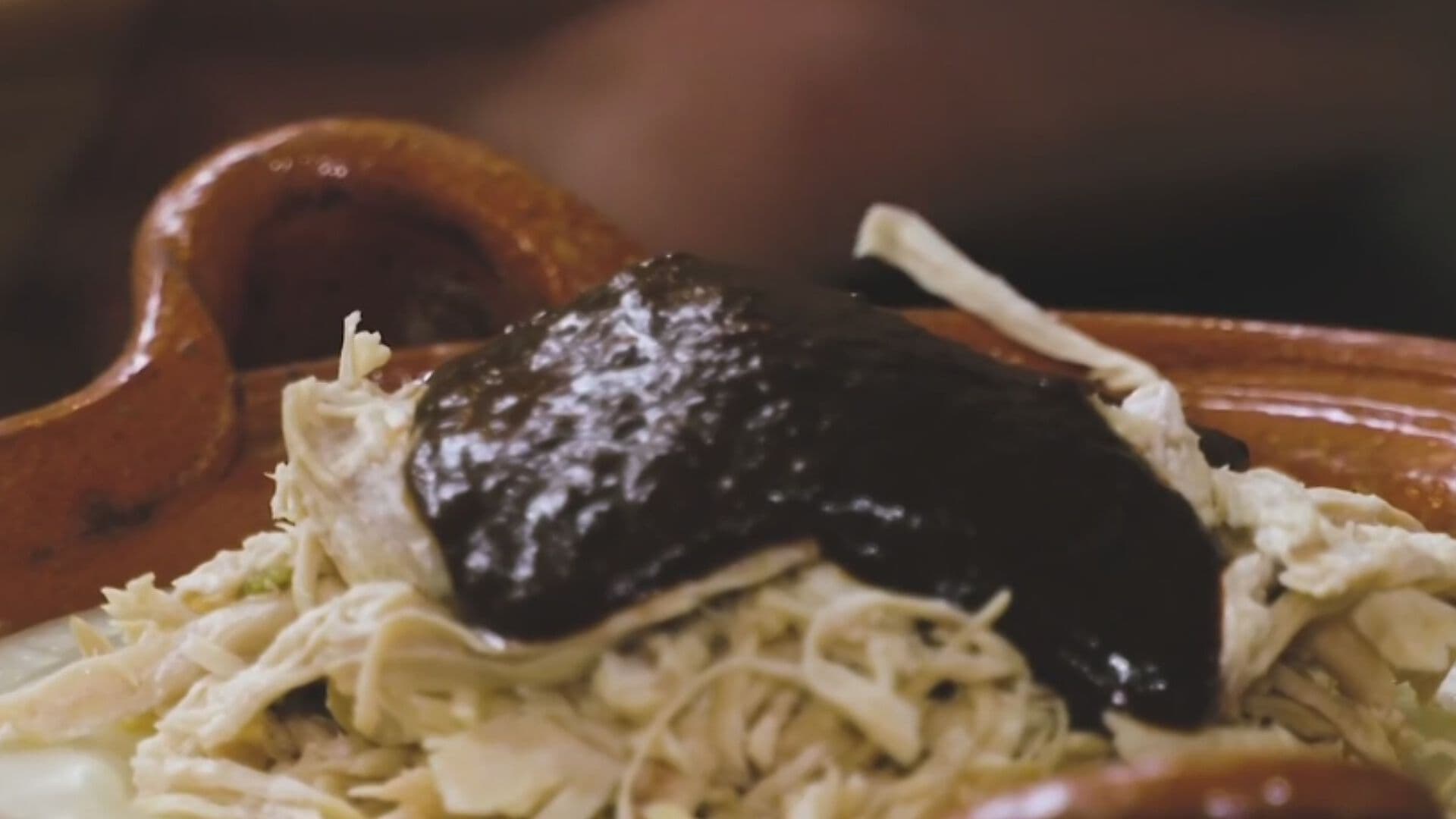 Pozole con Mole de Oaxaca para Celebrar este 15 de Septiembre