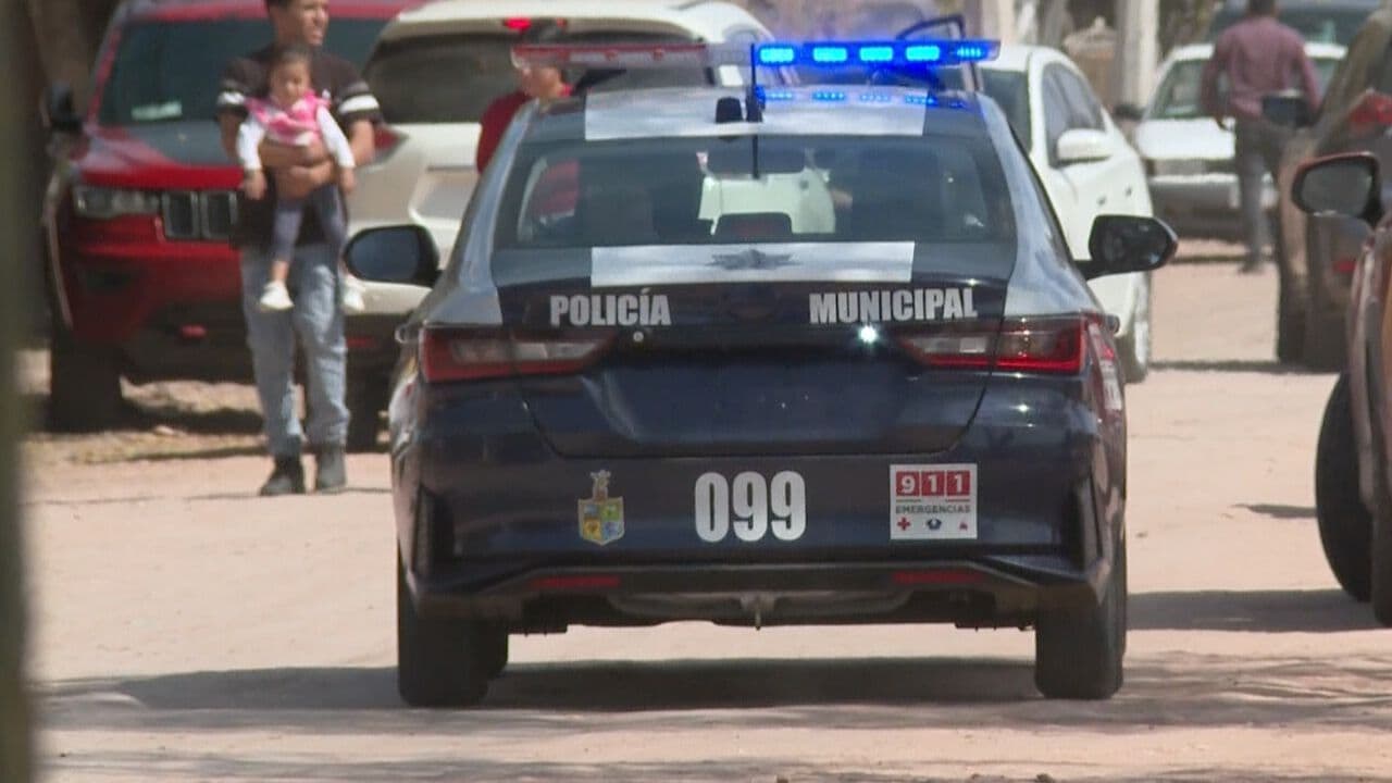 Detienen a 2 Jóvenes Armados Tras Persecución en Cajeme