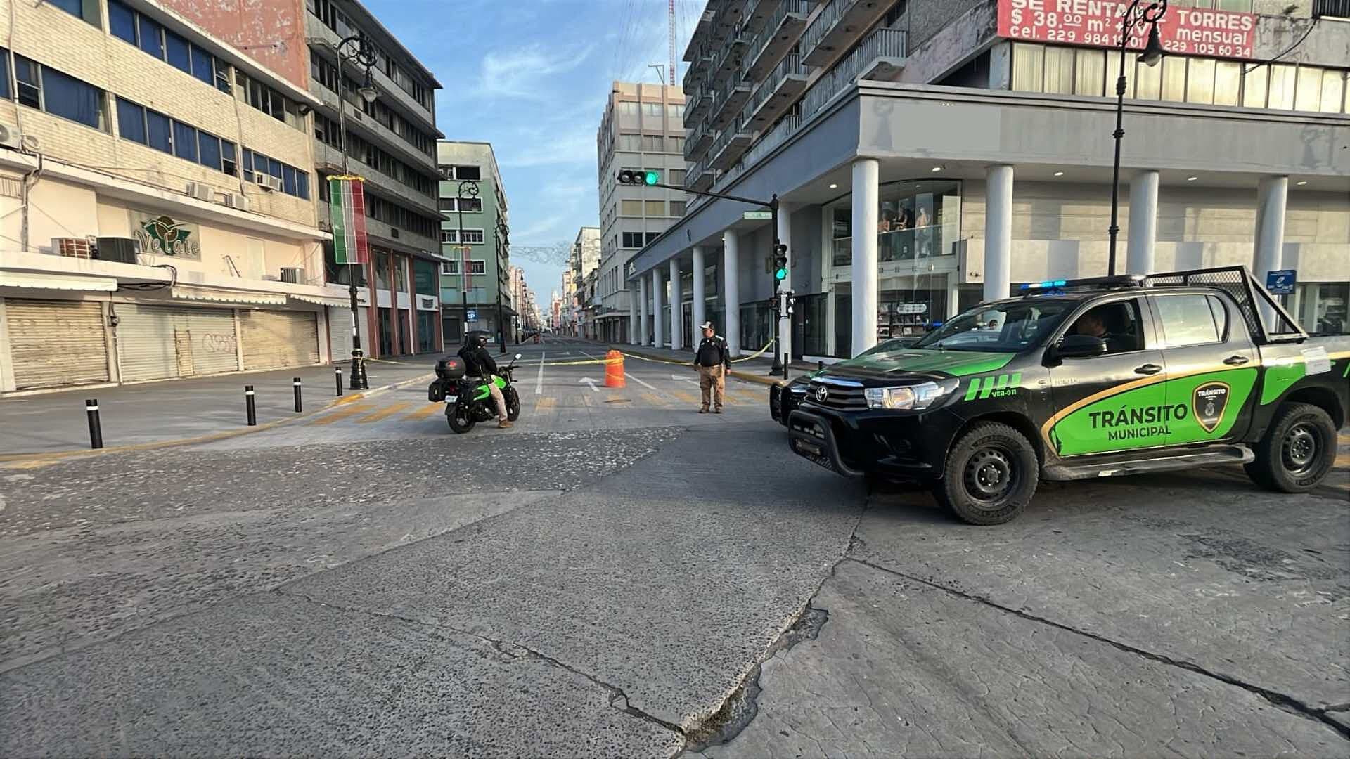 Desfile Cívico Militar Provoca Cierres Viales en el Centro Histórico de Veracruz