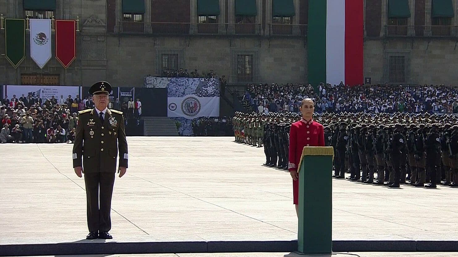 Sheinbaum Encabeza Izamiento de la Bandera Nacional previo al Desfile Militar del 16 de Septiembre