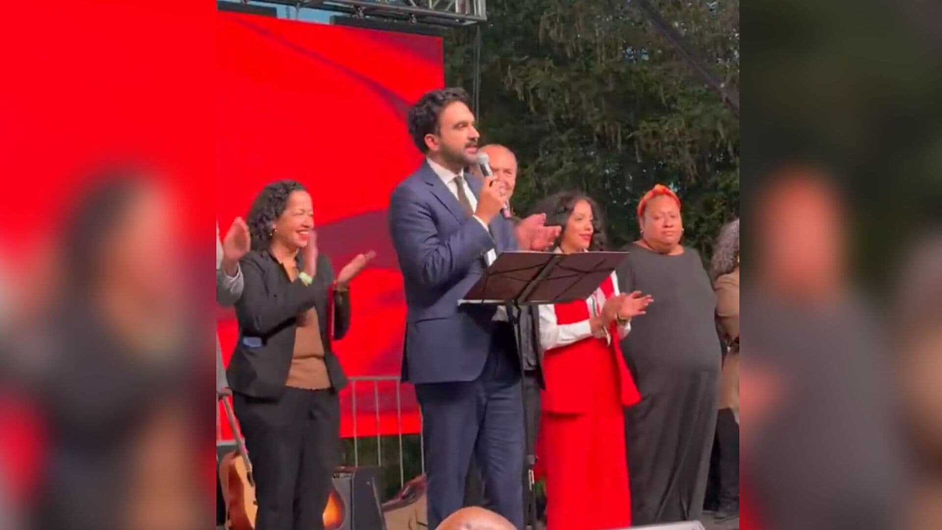 Alcalde NY Zohran Mamdani Llama Puebla York a la Gran Manzana de Brooklyn Estados Unidos