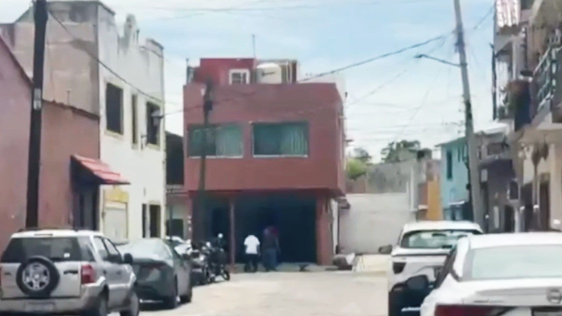 Camioneta Choca Contra Casa y Mata a una Niña en Salamanca Guanajuato