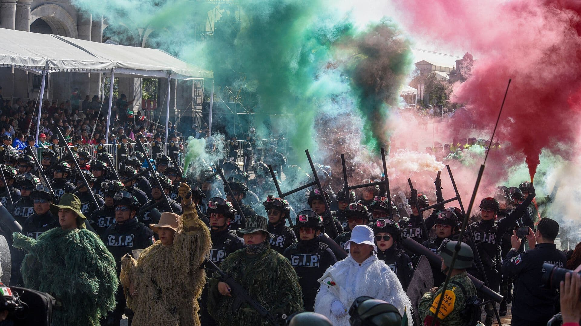 Cronología: Desfile por Día de la Independencia Mostró Aviones, Águilas y Drones