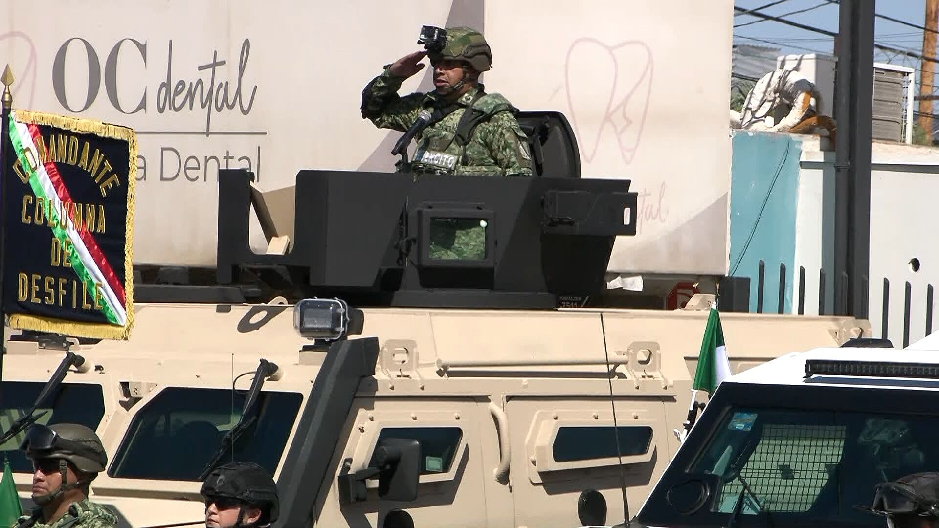 Conmemoran Independencia con Desfile Cívico Militar en Mexicali, BC