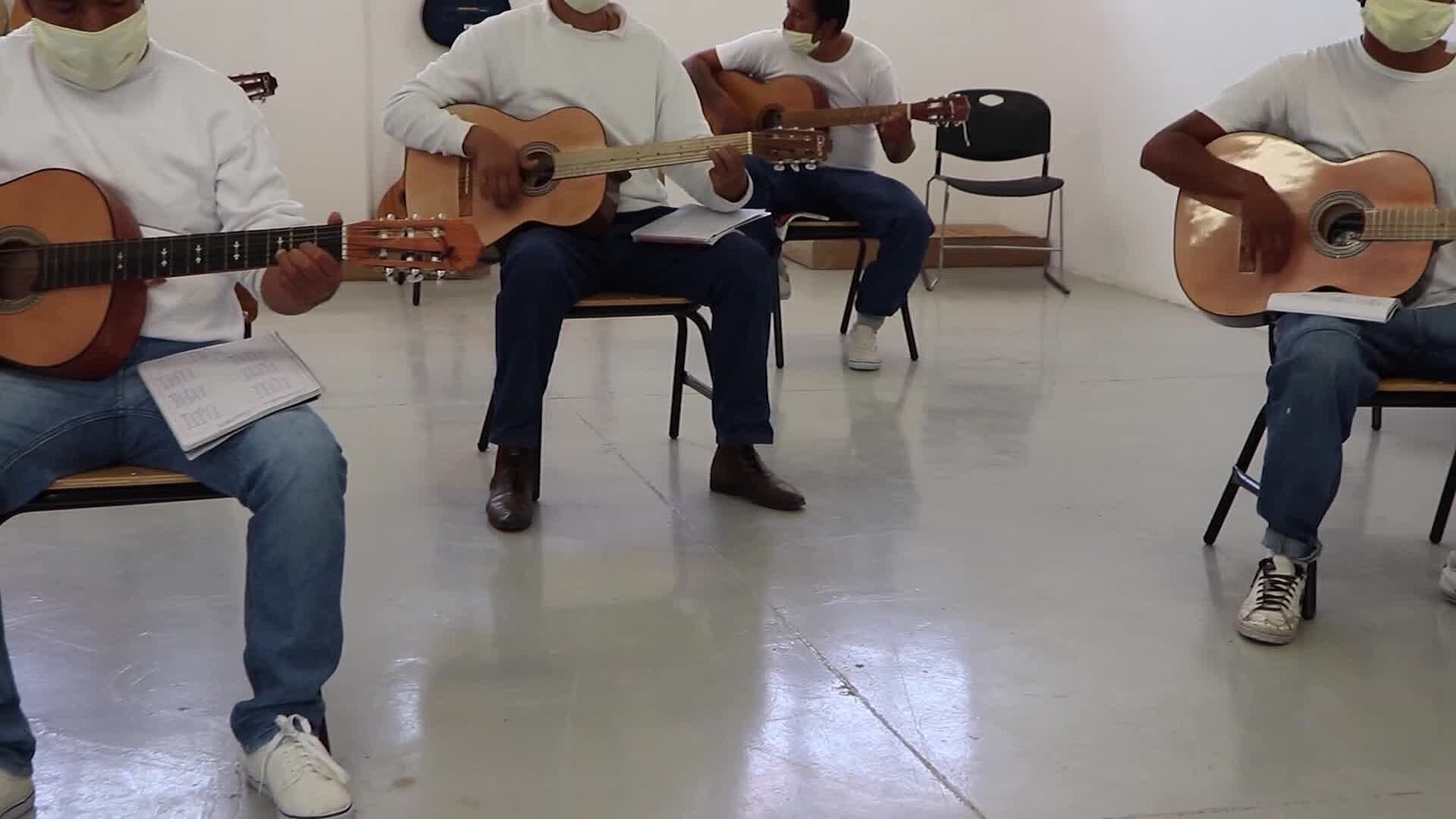 Arte y Oficios Forman Parte de las Actividades en Cárceles de Querétaro