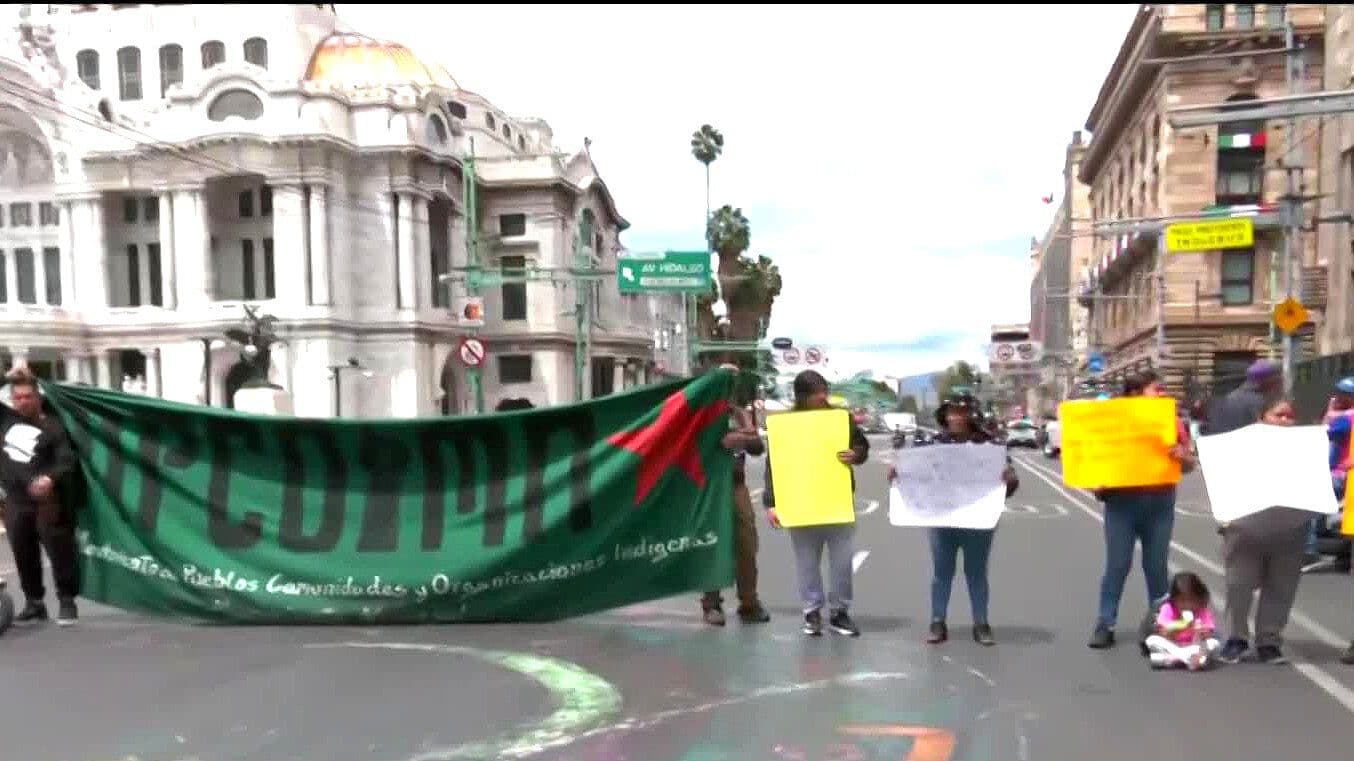 Comerciantes Bloquean el Eje Central Lázaro Cárdenas, CDMX; Alternativas Viales