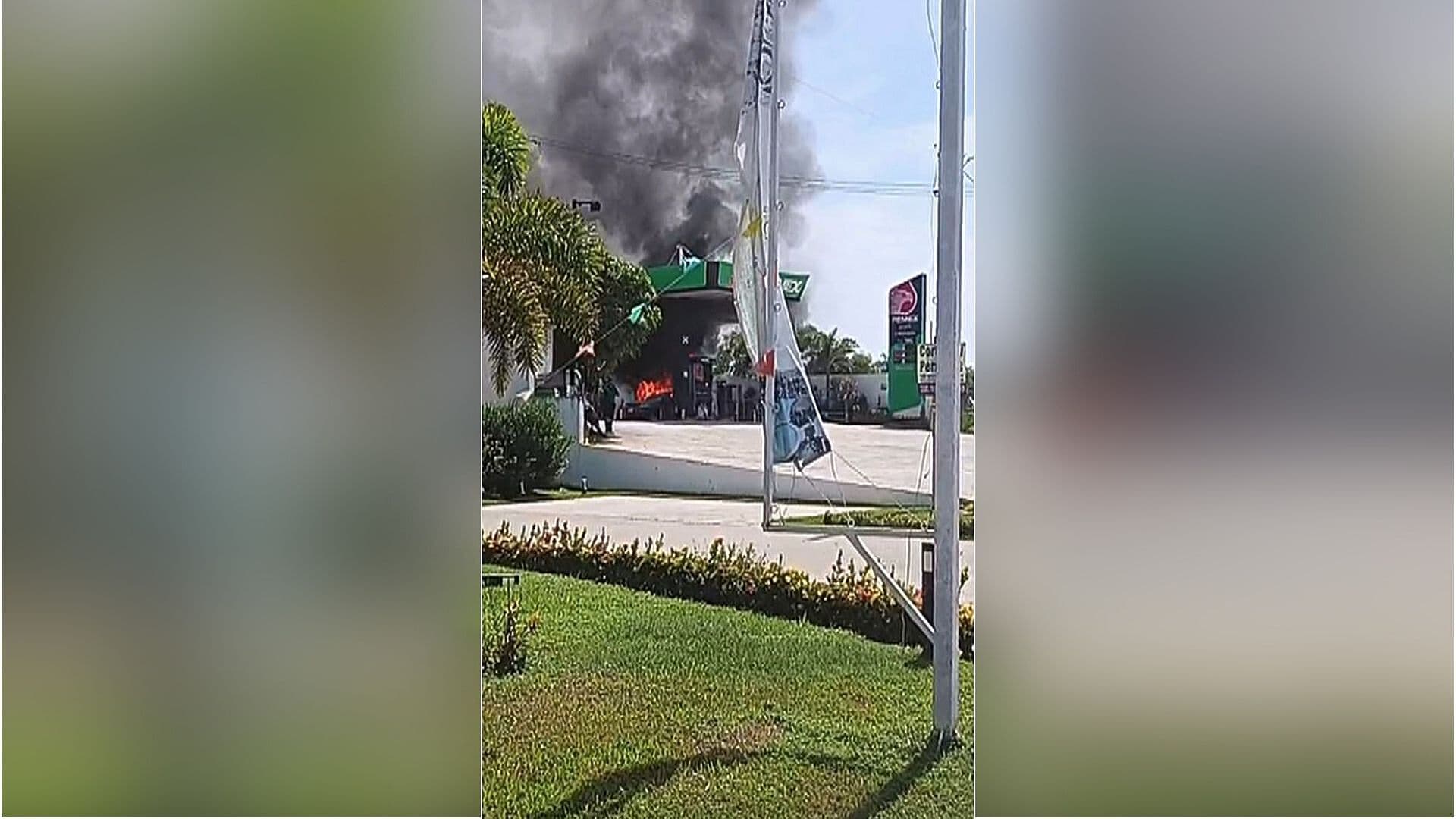 Video | Automóvil se Incendia en Gasolinera de Acapulco
