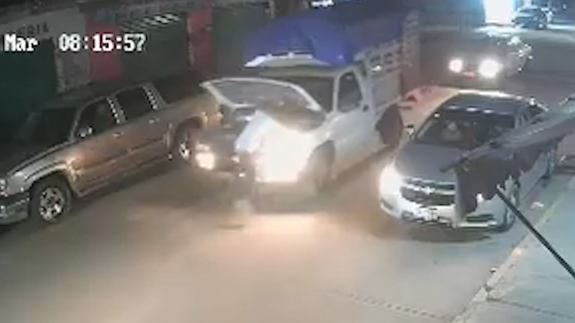 Lo Atropella su Camioneta por No Poner Freno de Mano