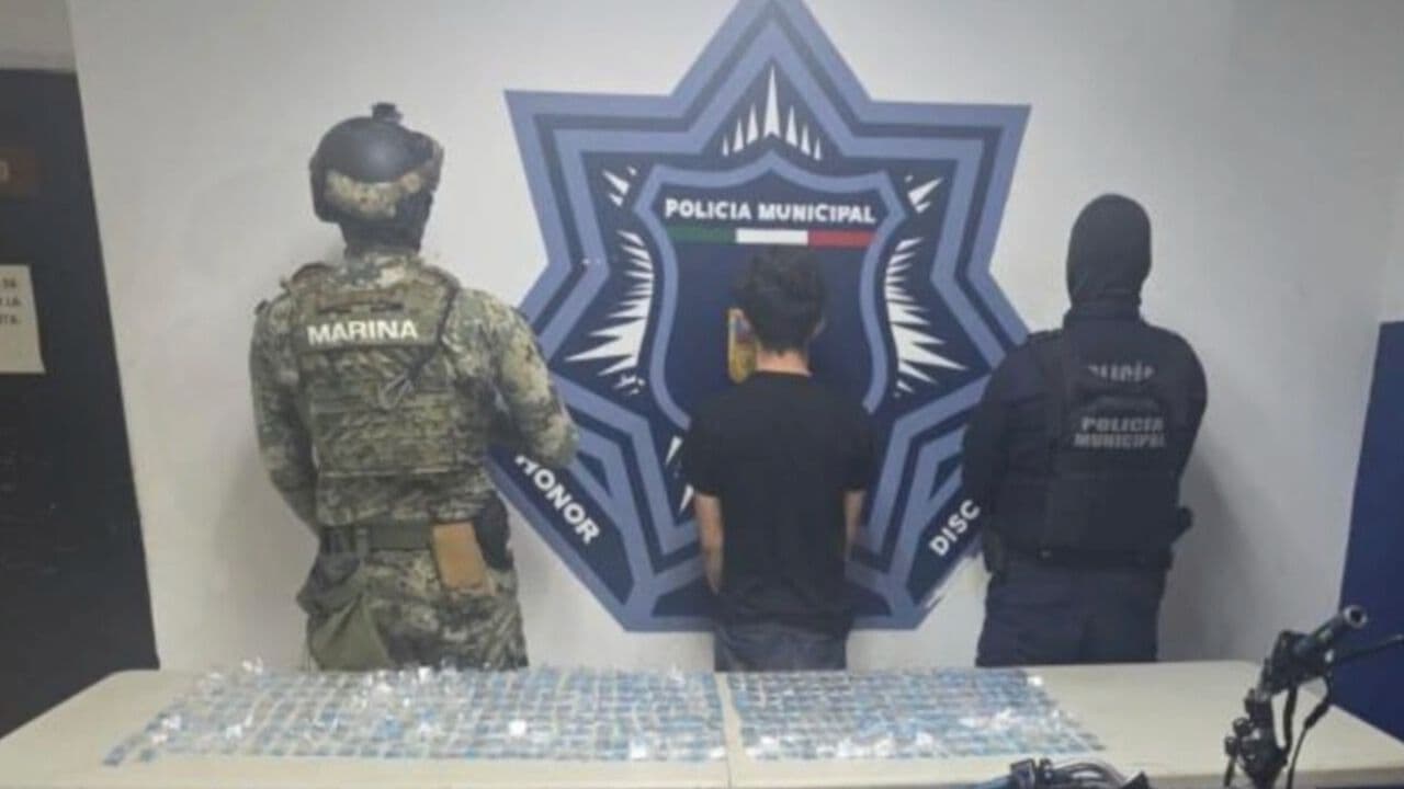 Detienen a Adolescente con 387 Envoltorios de Presunto Narcótico en Cajeme, Sonora